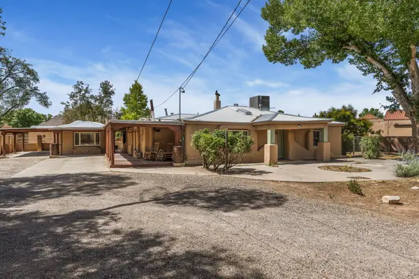 2918 Mountain Road Nw, Albuquerque, NM 87104