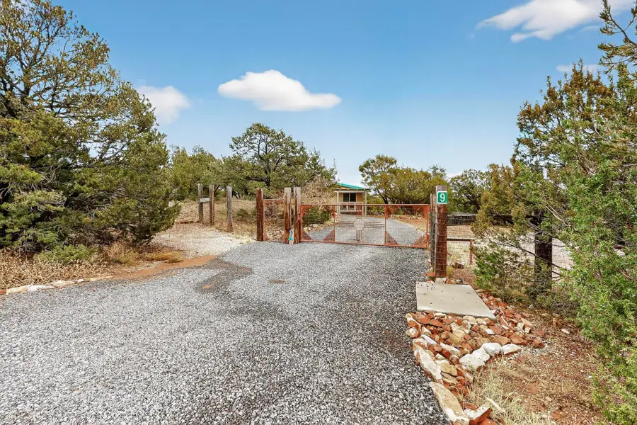 9 Mikes Place, Sandia Park, NM 87047 - #2