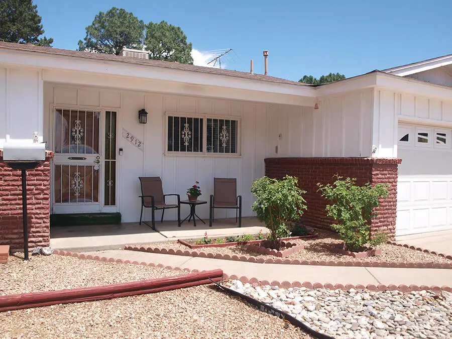 2912 Charleston Street Ne, Albuquerque, NM 87110 - #3