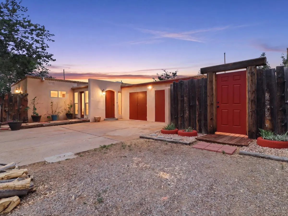 2837 Calle Princesa Juana, Santa Fe, NM 87507 - #1