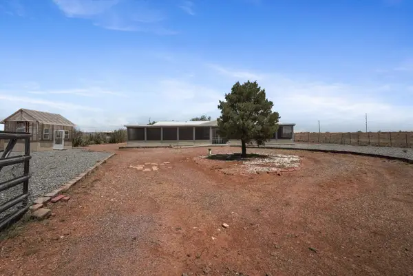 49 Fama Road, Laguna, NM 87026