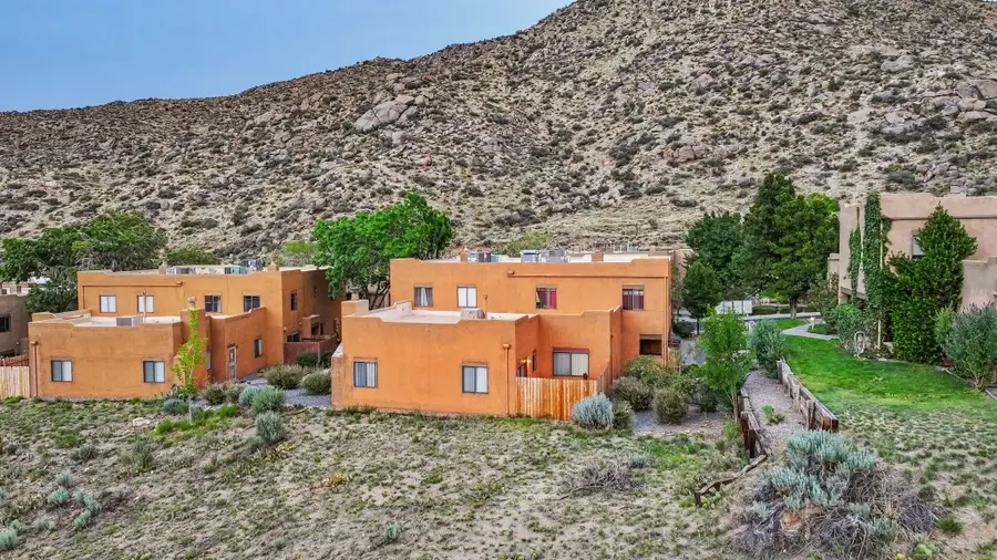 2900 Vista Del Rey Ne #UNIT 19A, Albuquerque, NM 87112 - #2