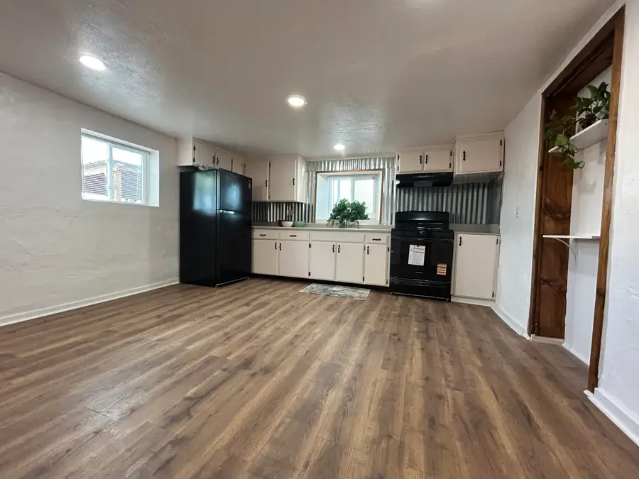 607 1/2 Baca Avenue, Belen, NM 87002 - #2