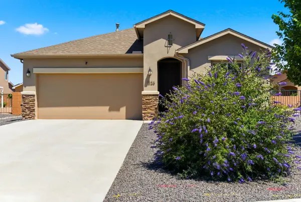 4526 Bald Eagle Loop Ne, Rio Rancho, NM 87144