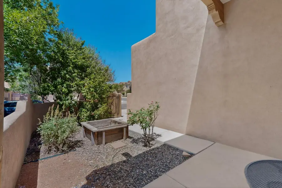 9232 Bluewood Lane Ne, Albuquerque, NM 87122 - #2
