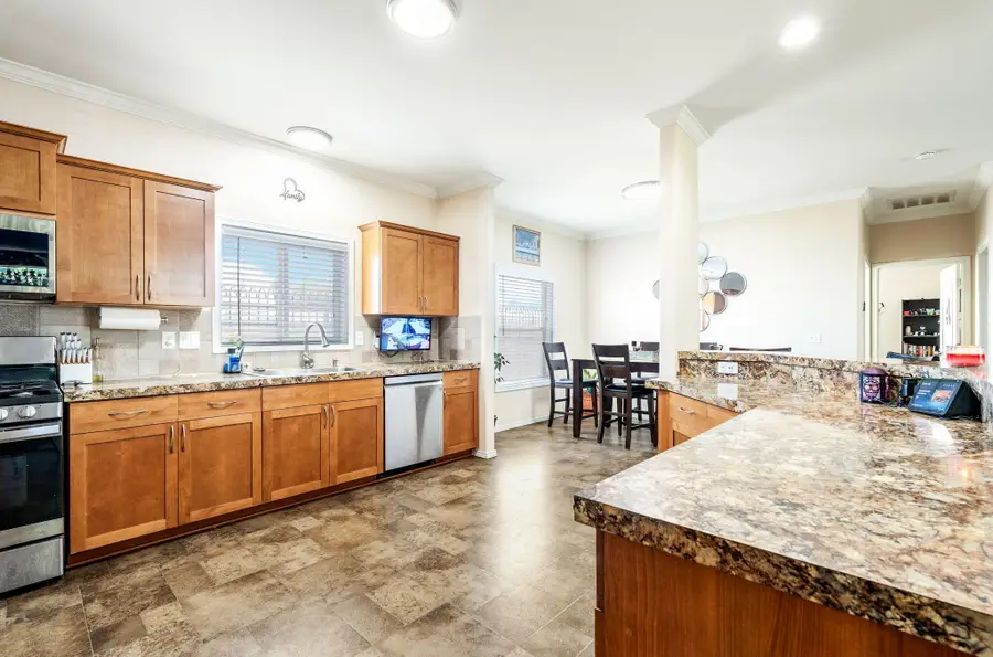 4411 Carlton Street Nw, Albuquerque, NM 87107 - #3