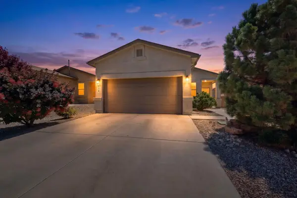 824 Ekarma Drive Nw, Albuquerque, NM 87120