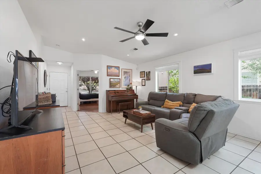 936 Cockatiel Drive Sw, Albuquerque, NM 87121 - #3