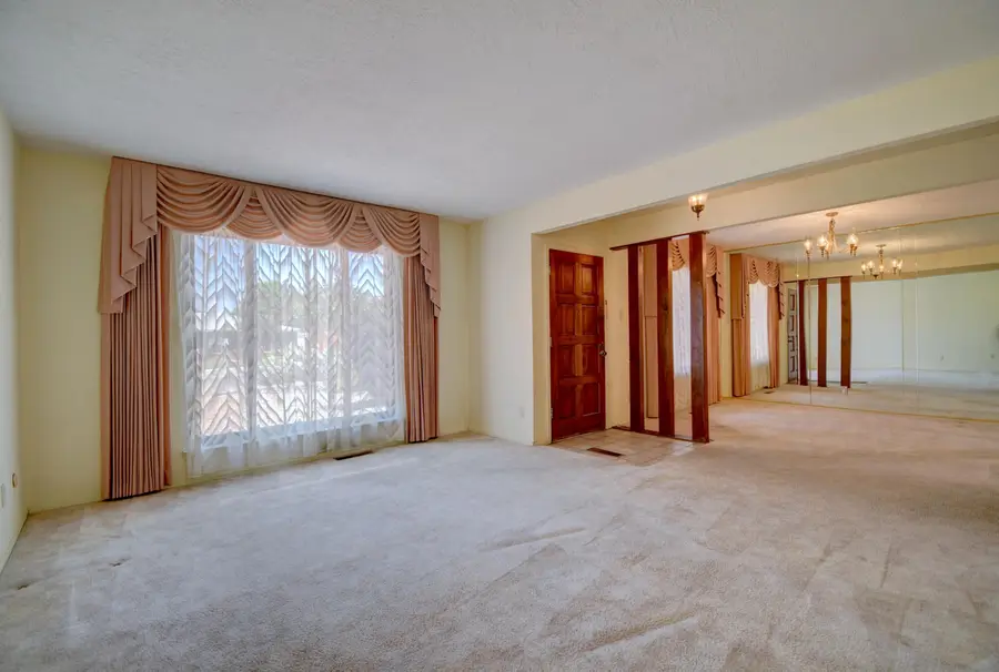 10300 Karen Avenue Ne, Albuquerque, NM 87111 - #3