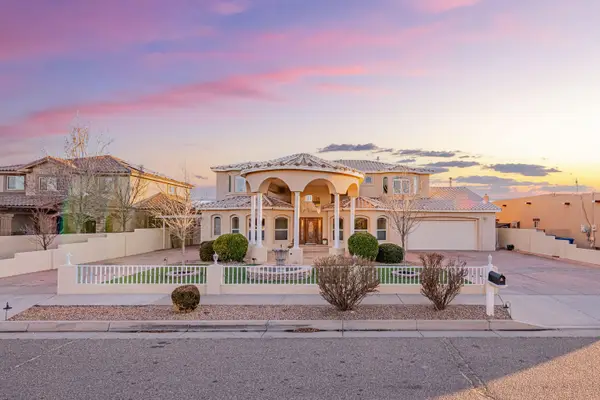 2304 La Vista Court Nw, Albuquerque, NM 87120