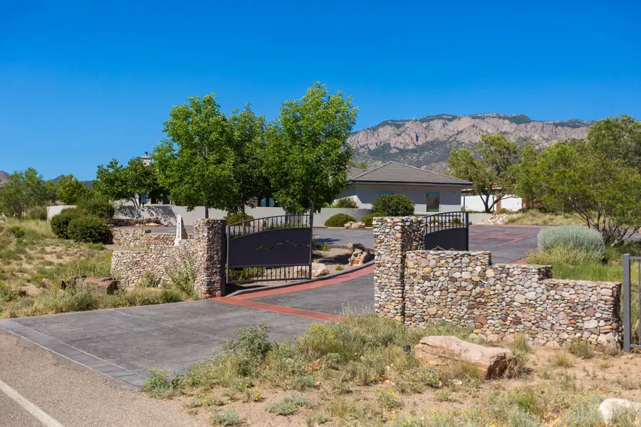 7510 Browning Street Ne, Albuquerque, NM 87122 - #3
