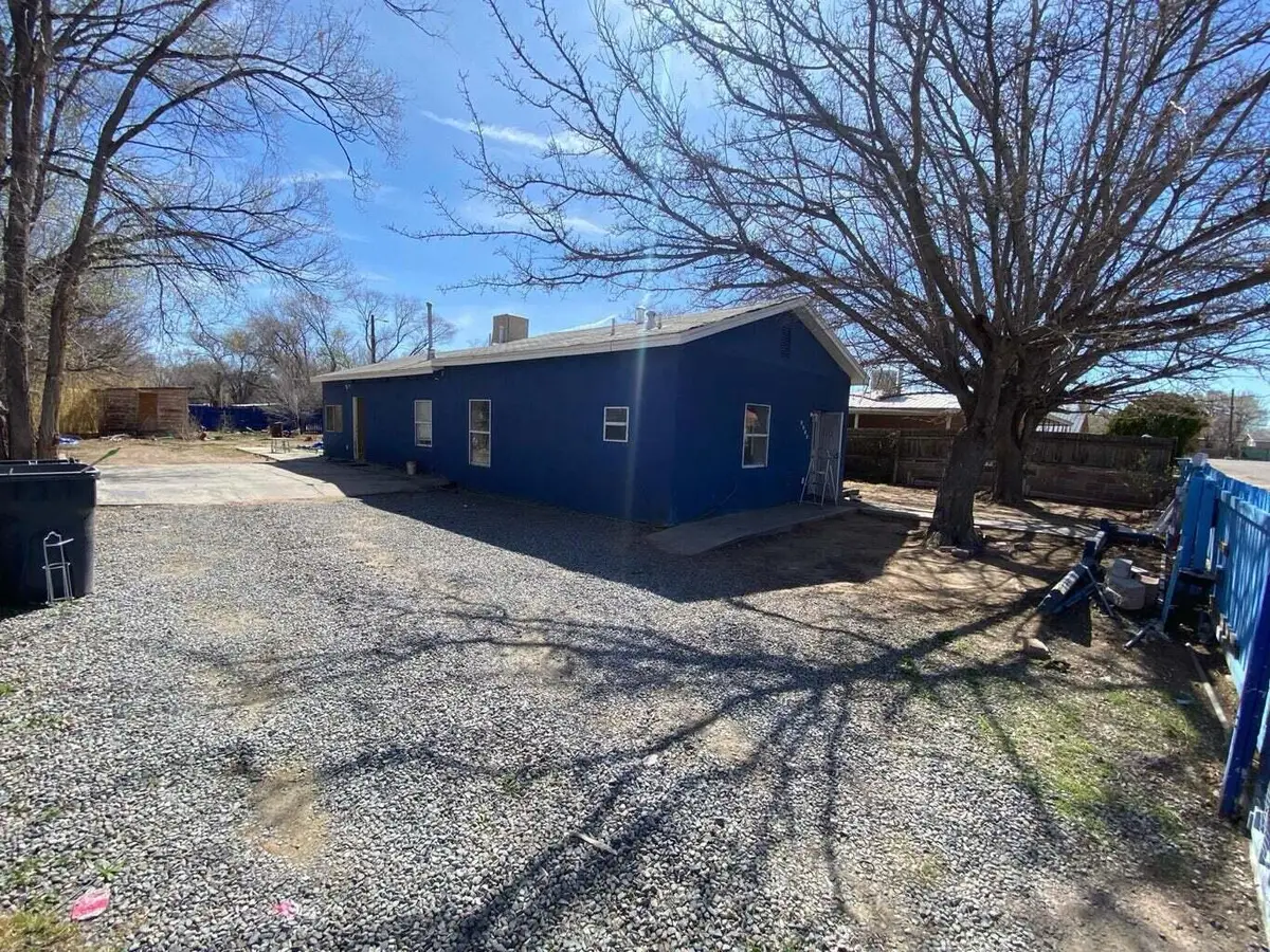 3022 Aaron Court Sw, Albuquerque, NM 87105 - #1