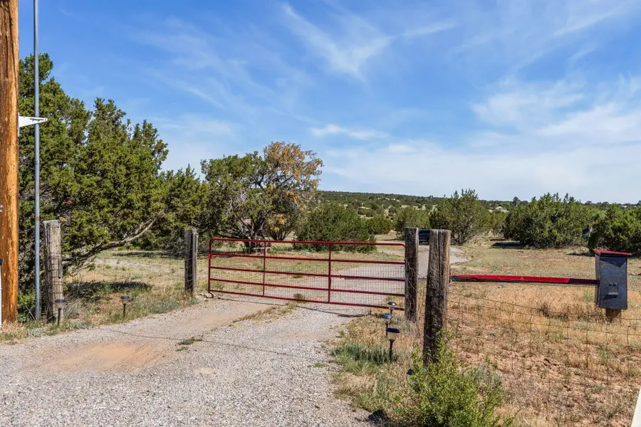 37 Camino Del Oriente, Tijeras, NM 87059 - #3