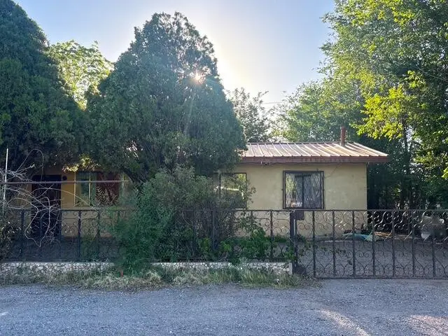 3809 Santa Anita Road Sw, Albuquerque, NM 87105 - #1