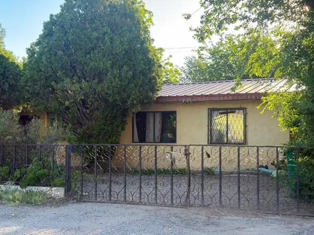 3809 Santa Anita Road Sw, Albuquerque, NM 87105 - #2