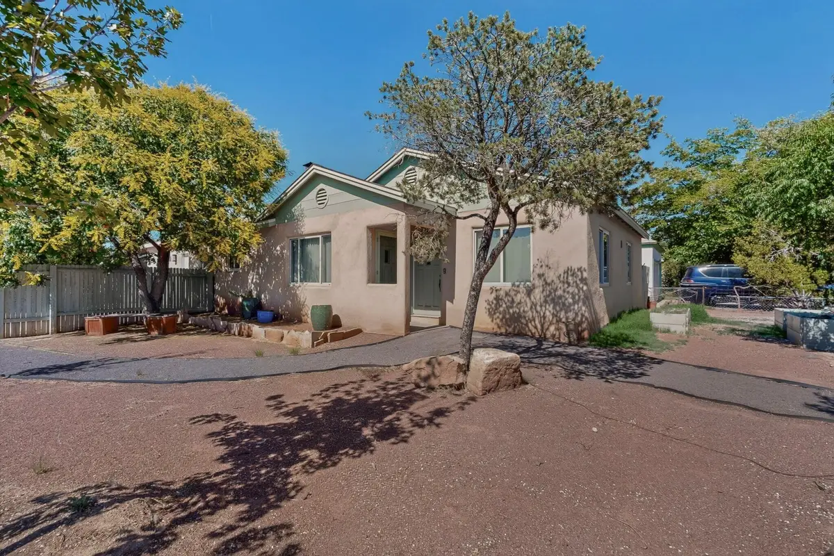 3605 Mesa Verde Avenue Ne, Albuquerque, NM 87110 - #1
