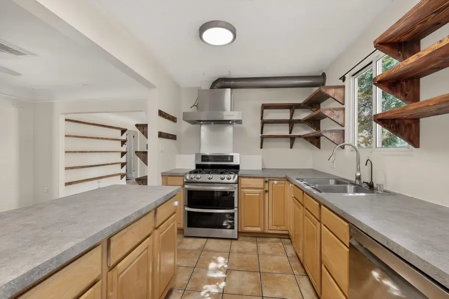 3605 Mesa Verde Avenue Ne, Albuquerque, NM 87110 - #3