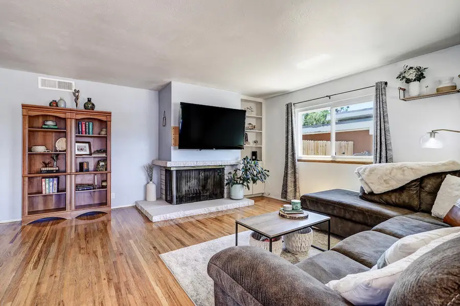 10424 Princess Jeanne Avenue Ne, Albuquerque, NM 87112 - #2