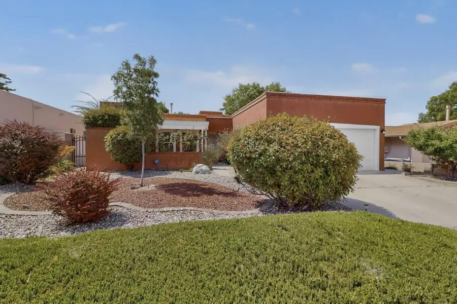 9504 San Rafael Avenue Ne, Albuquerque, NM 87109 - #3