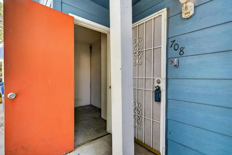 708 Barelas Court Sw, Albuquerque, NM 87102 - #3