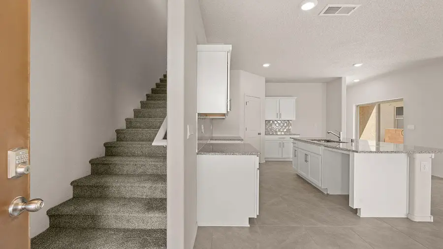 6044 Gilpin Drive Se, Albuquerque, NM 87106 - #2