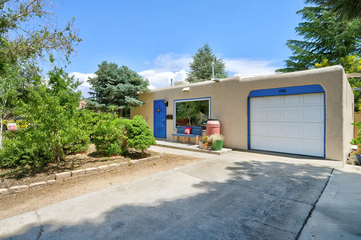 7806 Robin Avenue Ne, Albuquerque, NM 87110 - #1