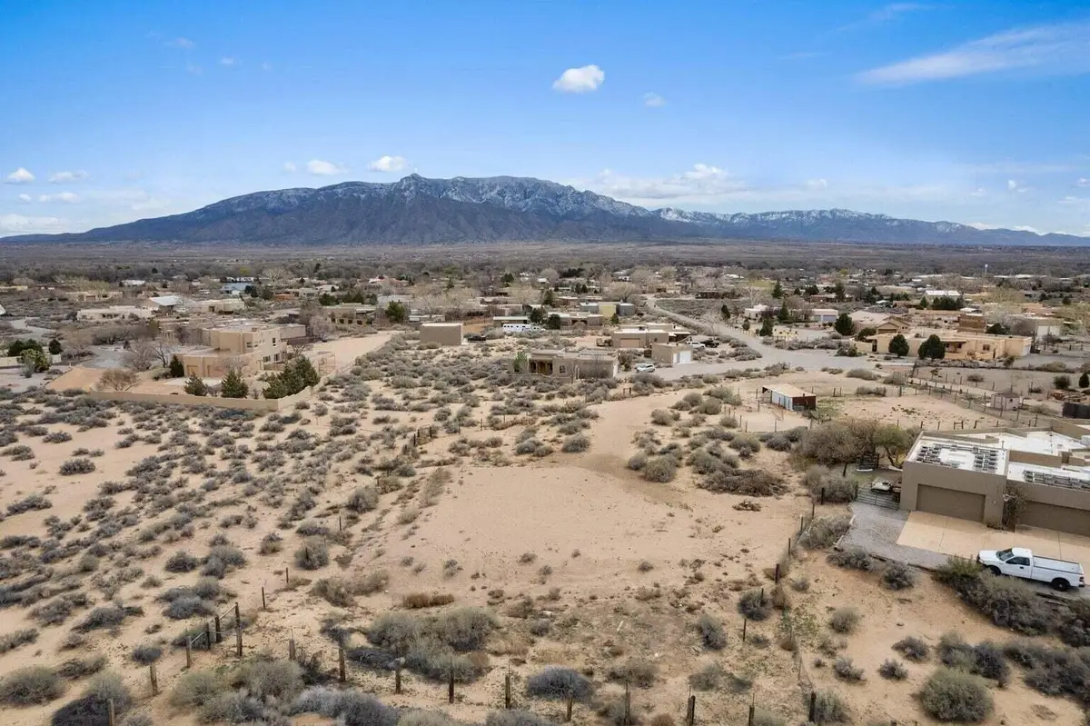 111 Kjersti, Corrales, NM 87048 - #1
