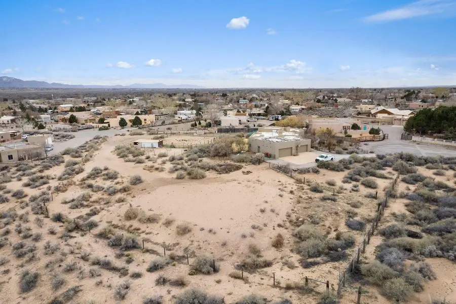 111 Kjersti, Corrales, NM 87048 - #2