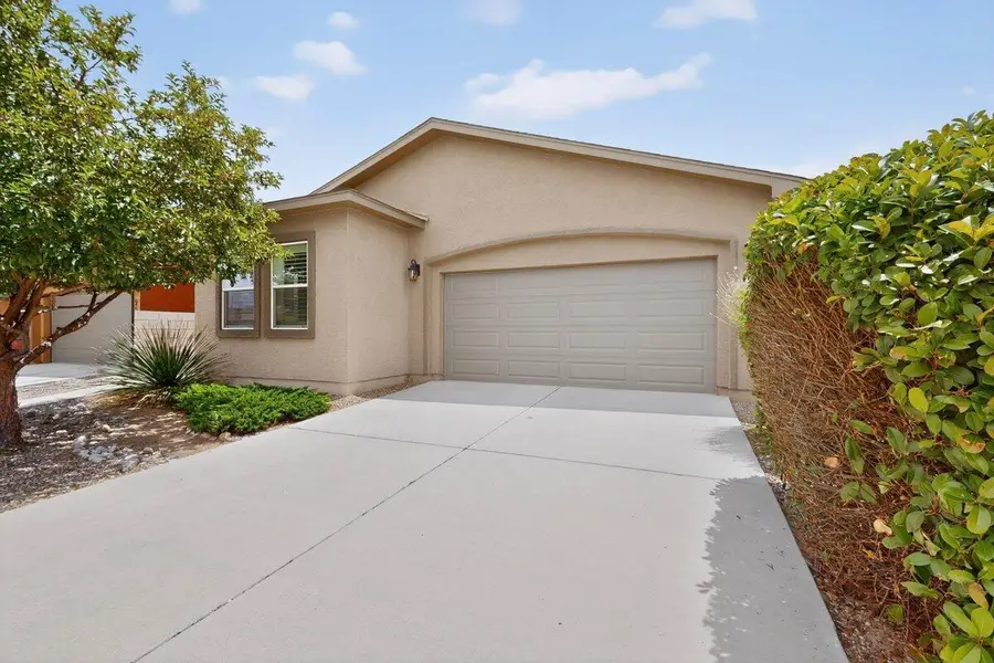 241 Rio Chama Circle Sw, Los Lunas, NM 87031 - #2