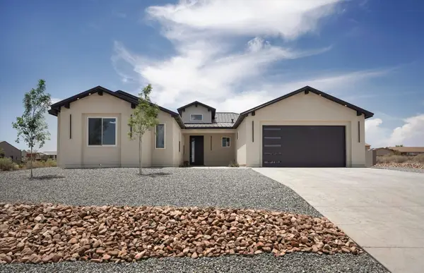 721 10th Avenue Ne, Rio Rancho, NM 87124