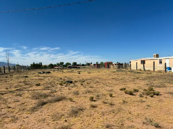 56 Primero Road, Los Lunas, NM 87031