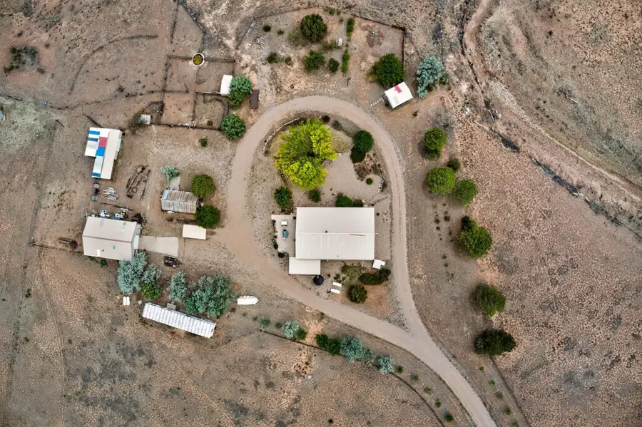 10 E Lupe Road, Mountainair, NM 87036 - #2