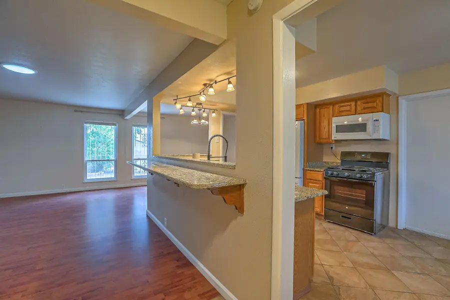 3921 Julie Street Ne, Albuquerque, NM 87110 - #3