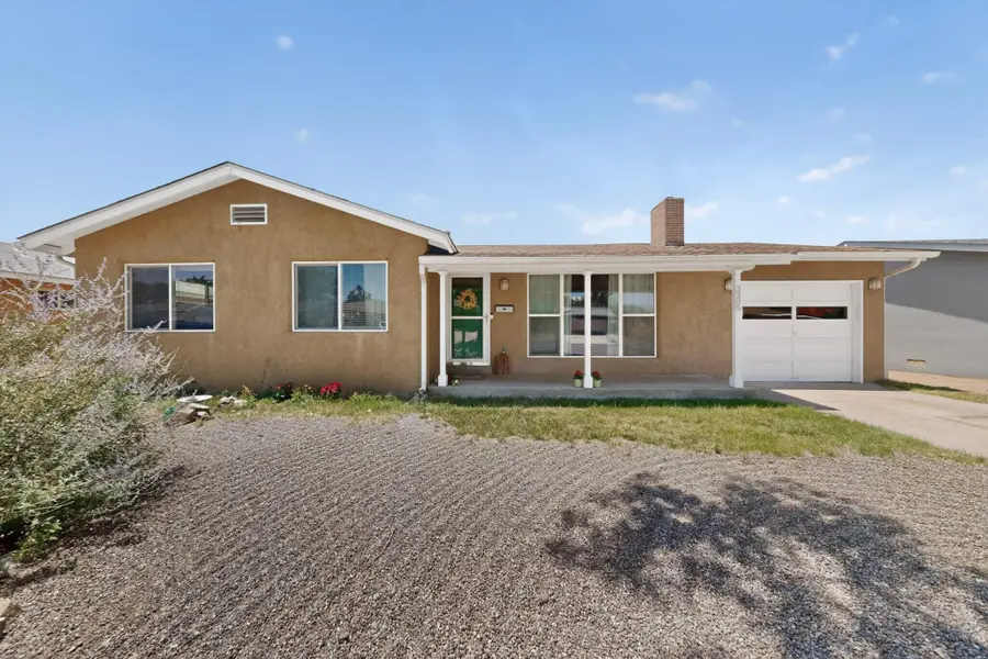 3205 California Street Ne, Albuquerque, NM 87110 - #2