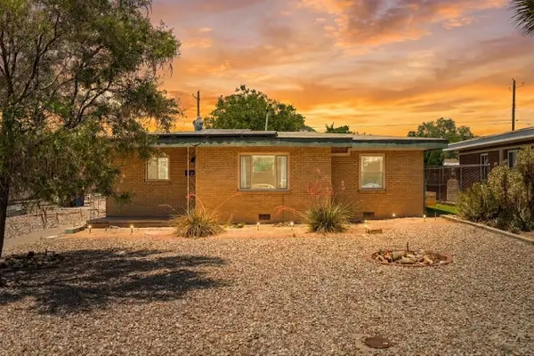 903 Manzano Street Ne, Albuquerque, NM 87110