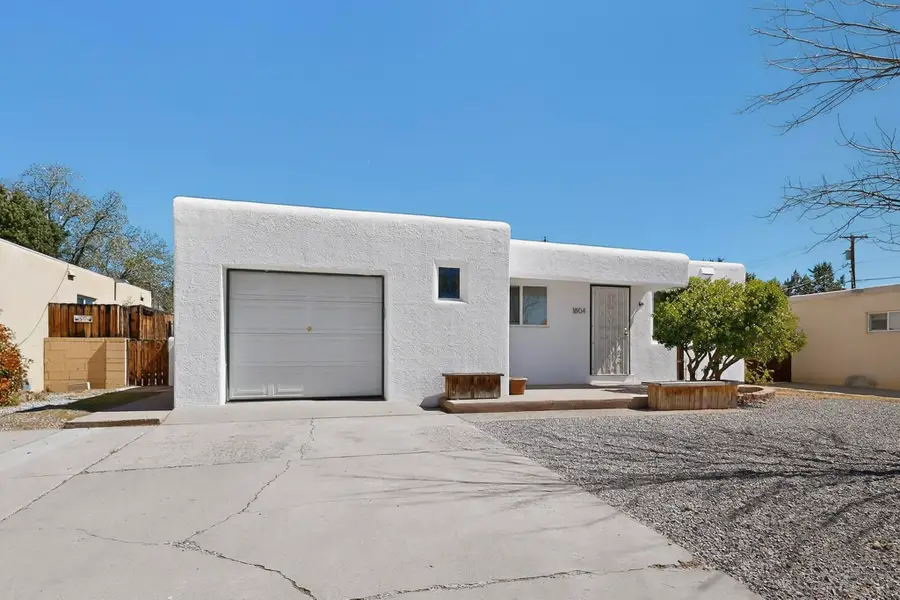 1804 Illinois Street Ne, Albuquerque, NM 87110 - #2