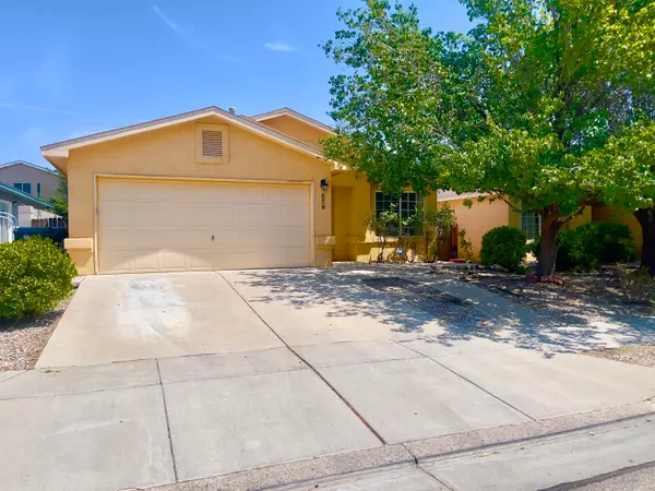 6419 Amberside Road Nw, Albuquerque, NM 87120