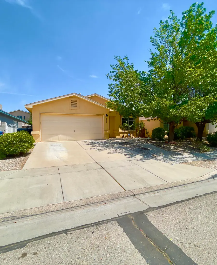6419 Amberside Road Nw, Albuquerque, NM 87120 - #2