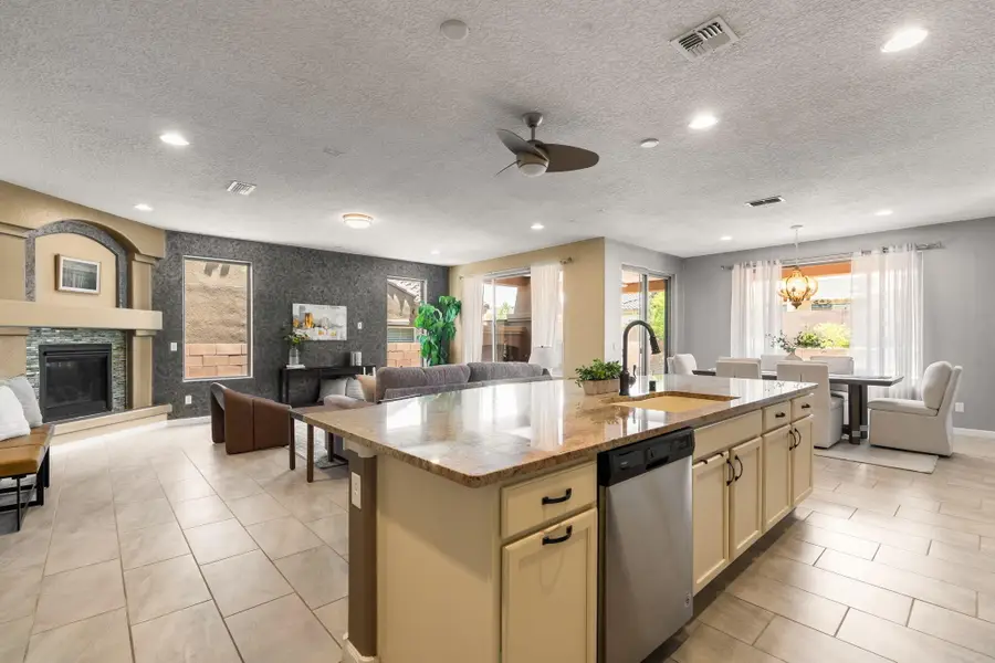 9228 Sugar Creek Lane Nw, Albuquerque, NM 87120 - #3