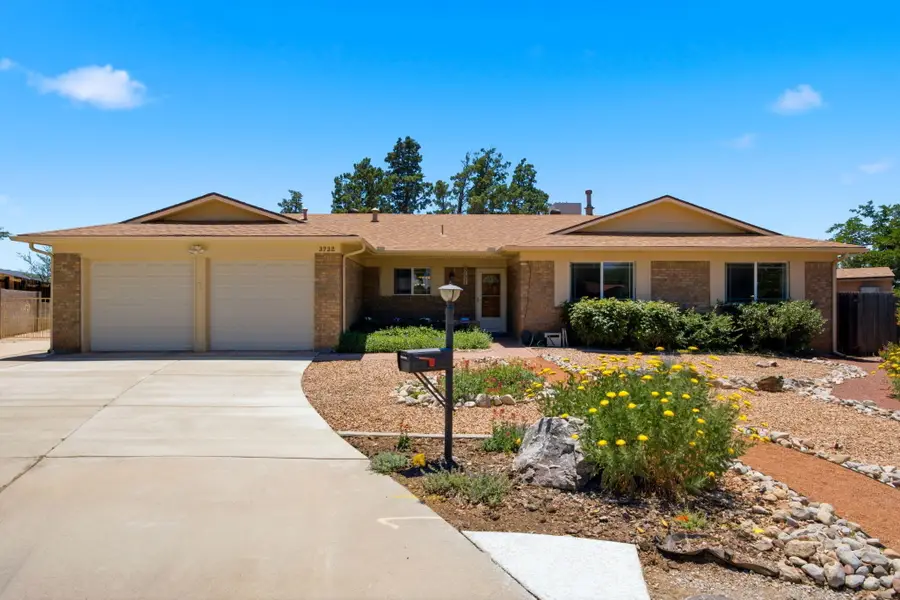 3732 Mount Rainier Drive Ne, Albuquerque, NM 87111 - #3