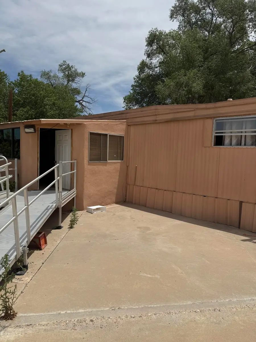3016 Shaw Drive Sw # 26-A, Albuquerque, NM 87105 - #2