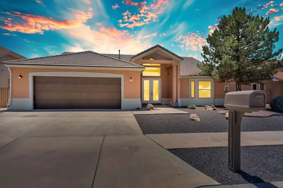 1001 Pinzon Street Nw, Los Lunas, NM 87031 - #3