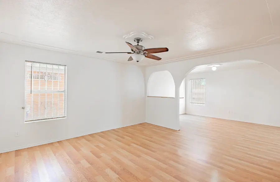 709 Noah Avenue Sw, Albuquerque, NM 87121 - #2