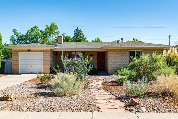 4709 Trumbull Avenue Se, Albuquerque, NM 87108