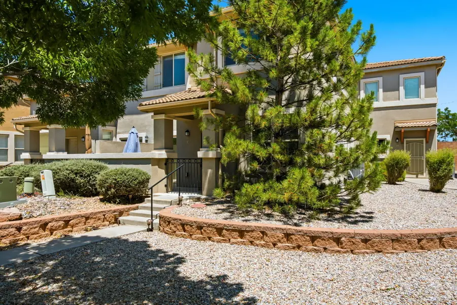 11020 Fort Point Unit B Lane Ne #UNIT B, Albuquerque, NM 87123 - #2