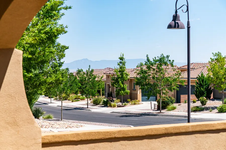 2301 Granite Mountain Loop Nw, Albuquerque, NM 87120 - #3