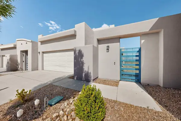 1400 Tierra Verde Loop Nw, Los Lunas, NM 87031