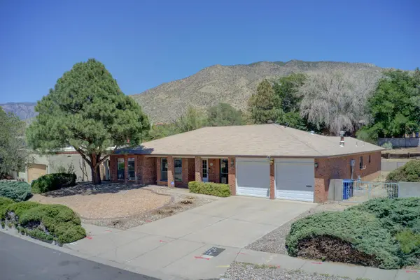 1916 Butterfly Maiden Trail Ne, Albuquerque, NM 87112