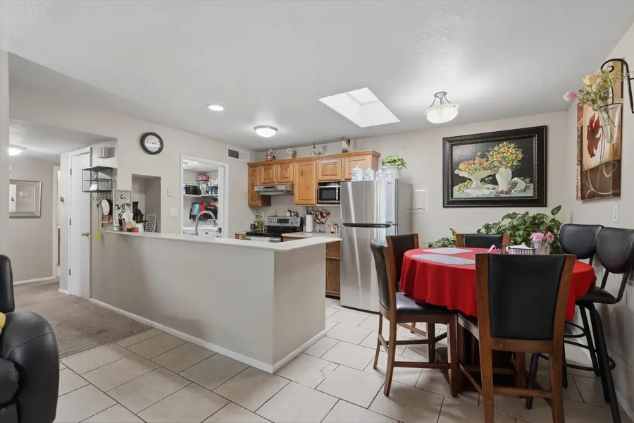 259 La Vida Nueva Del Oeste Sw, Albuquerque, NM 87105 - #3