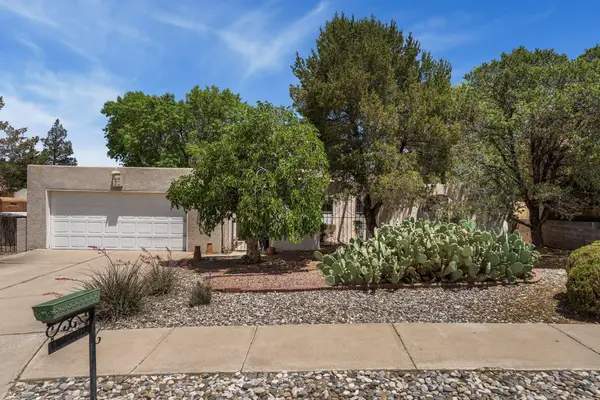 9909 Fostoria Road Ne, Albuquerque, NM 87111